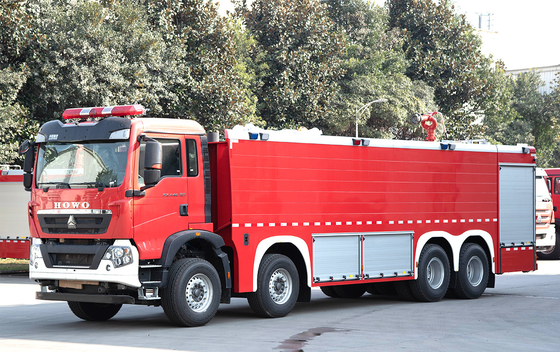 Sinotruk HOWO 25T Wasser Schaum Feuerwehr gute Qualität Lastwagen Spezialisiertes Fahrzeug China Fabrik