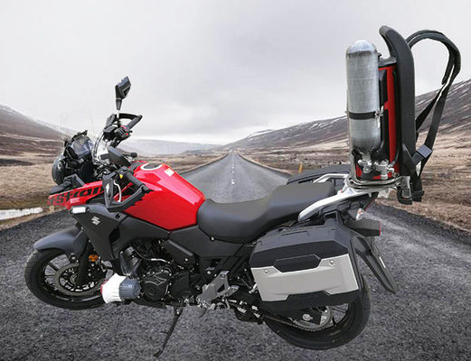 Motorrad SUZUKI Fire Fightings ATV mit Rucksack-Wasser-Nebel-System